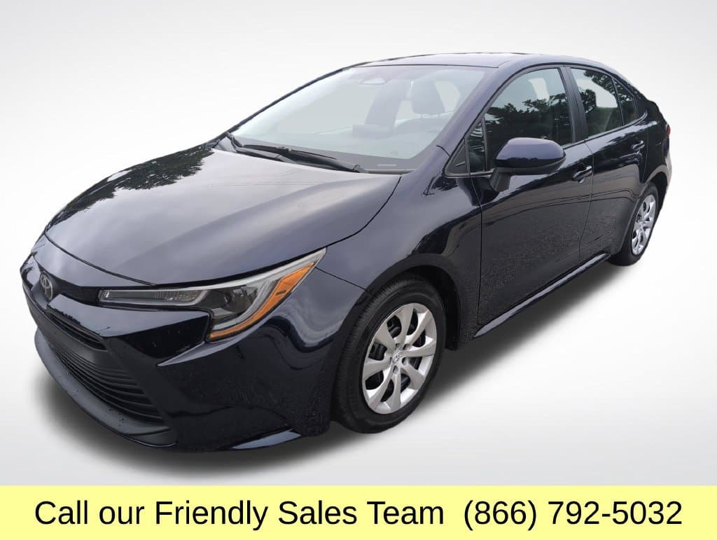 2025 Toyota Corolla LE — photo 1 of 26