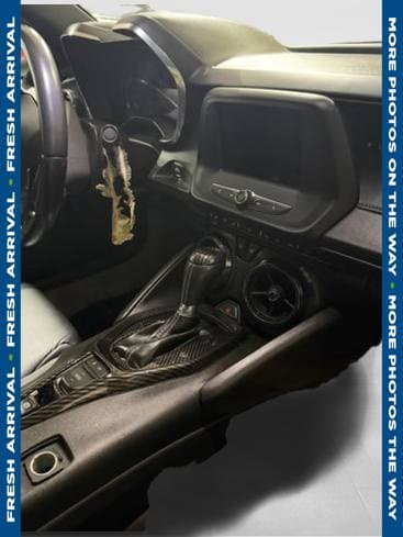 2021 Chevrolet Camaro 1LT — photo 1 of 10