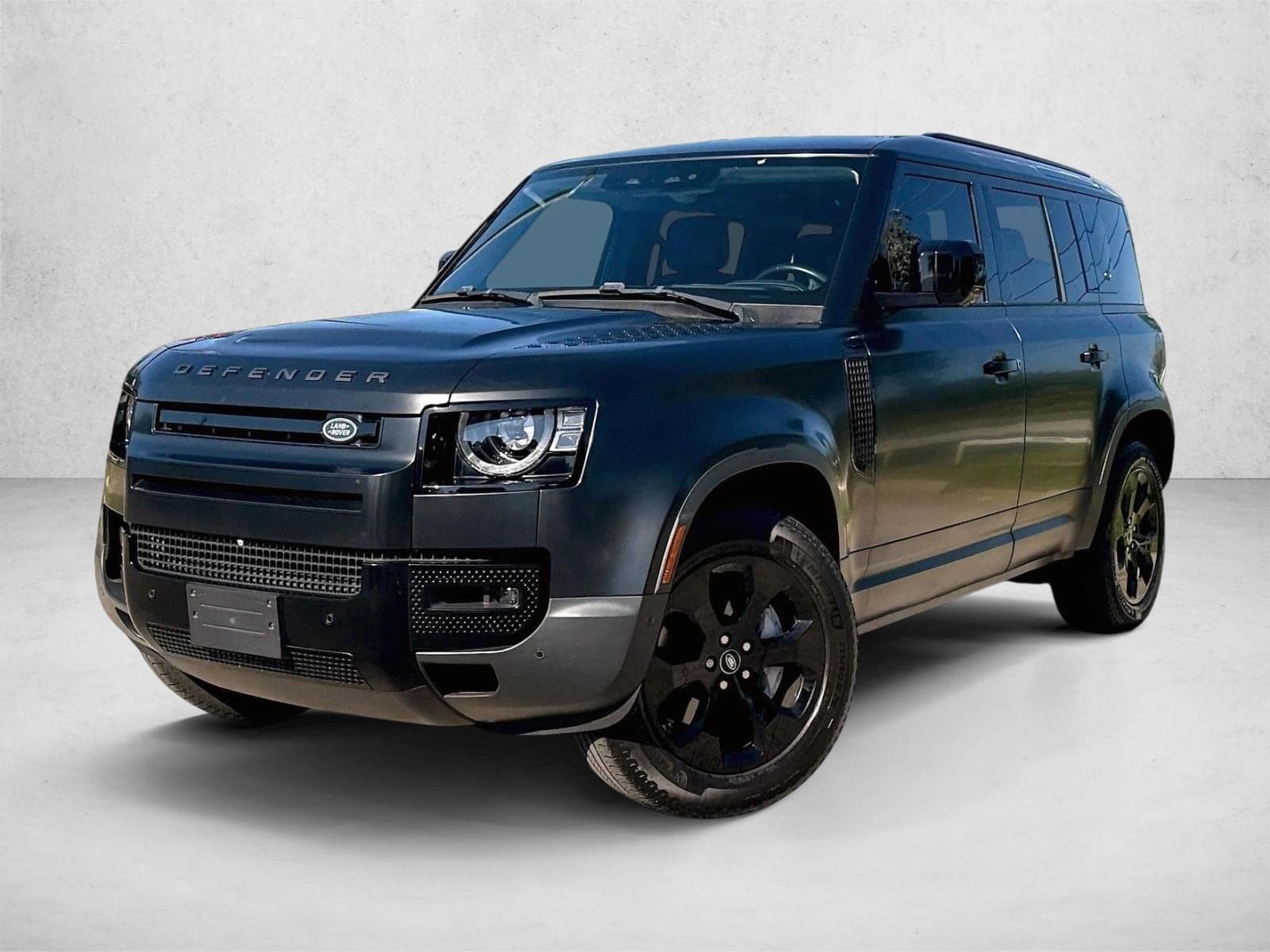 2020 Land Rover Defender HSE — photo 1 of 30