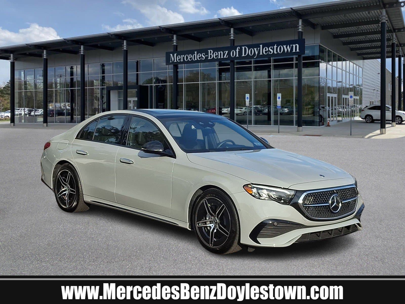 2026 Mercedes-Benz E-Class E 350 — photo 1 of 35