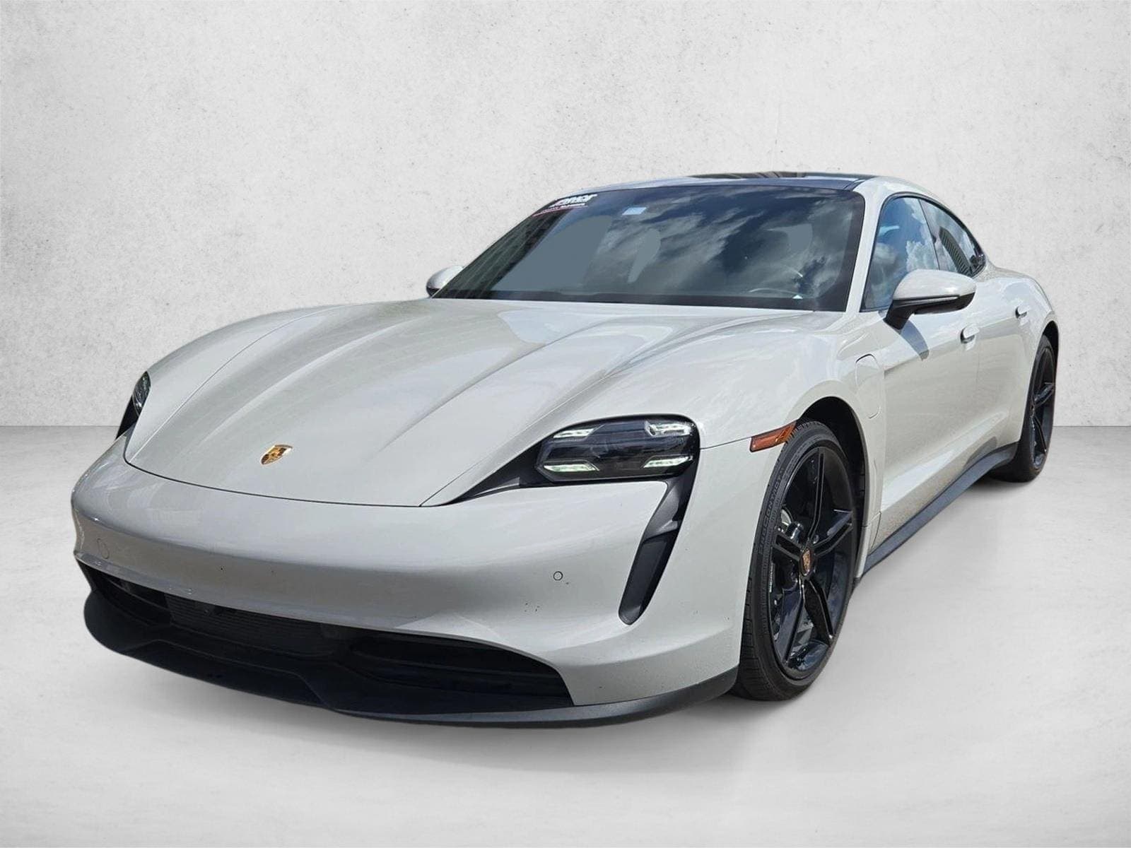 2021 Porsche Taycan 4S — photo 1 of 15