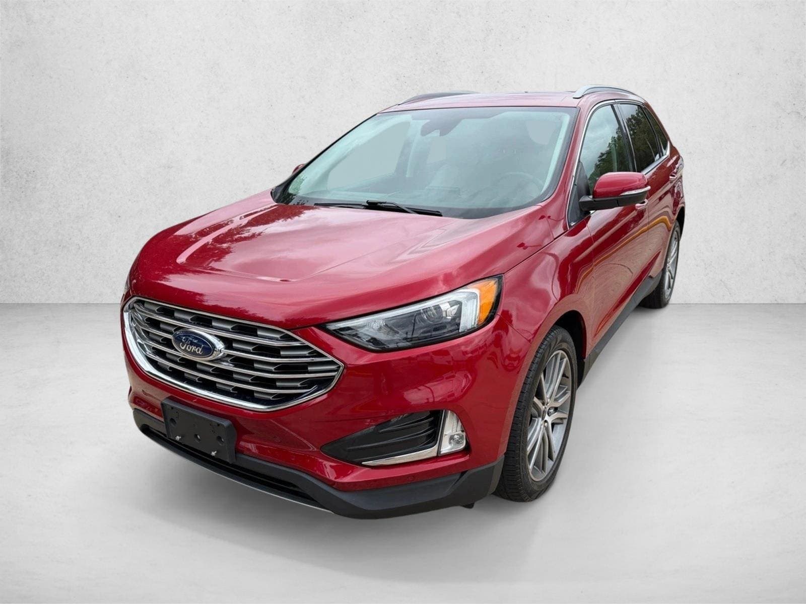 2023 Ford Edge Titanium — photo 1 of 24