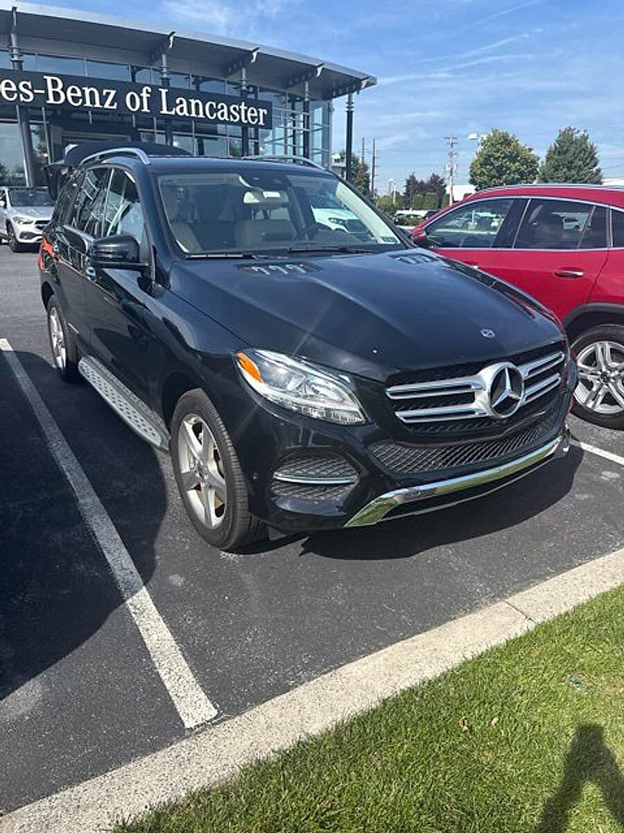 2018 Mercedes-Benz GLE Base — photo 1 of 4