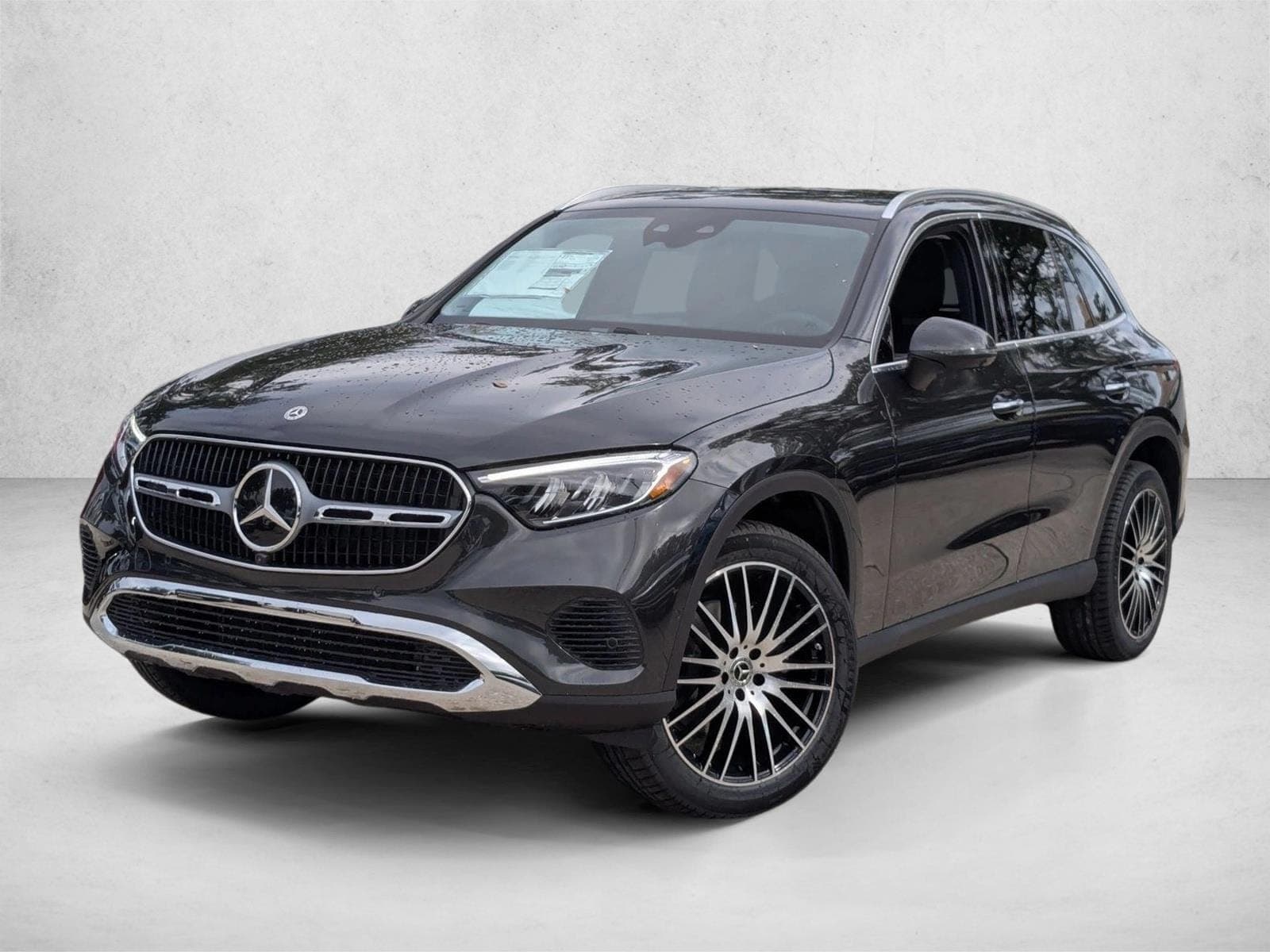 2026 Mercedes-Benz GLC Base — photo 1 of 17