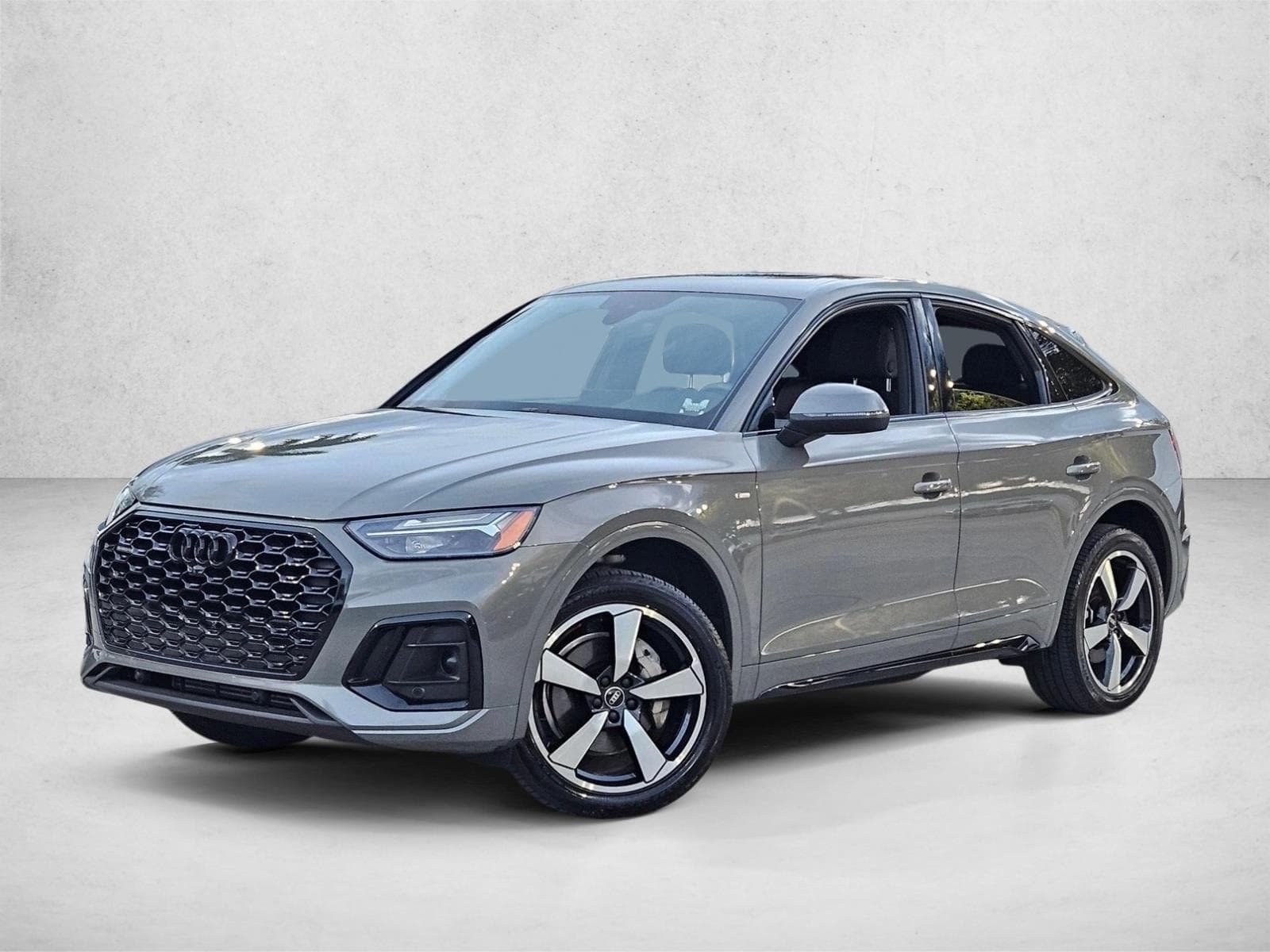 2023 Audi Q5 Base — photo 1 of 15