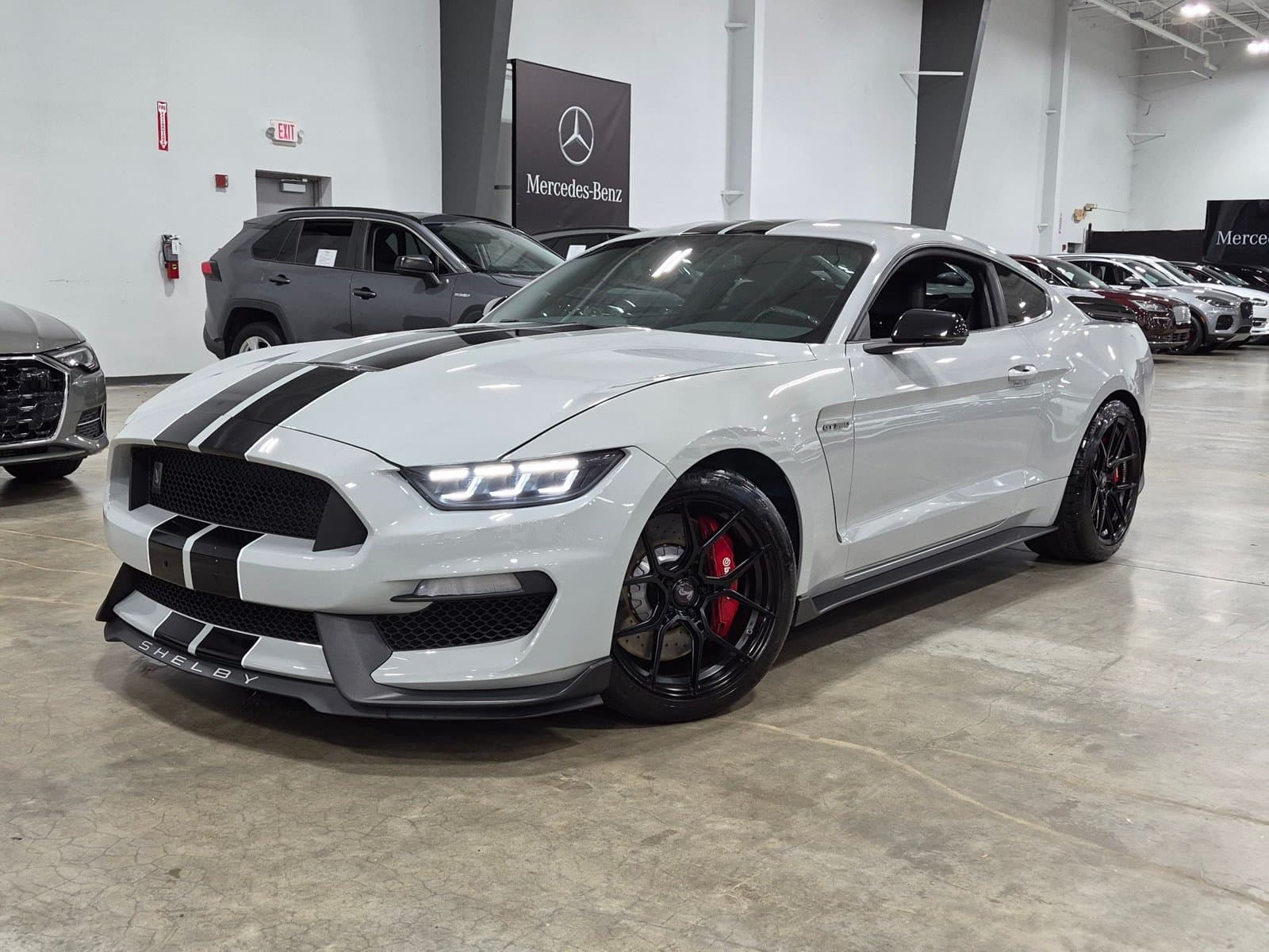 2017 Ford Mustang Base — photo 1 of 24
