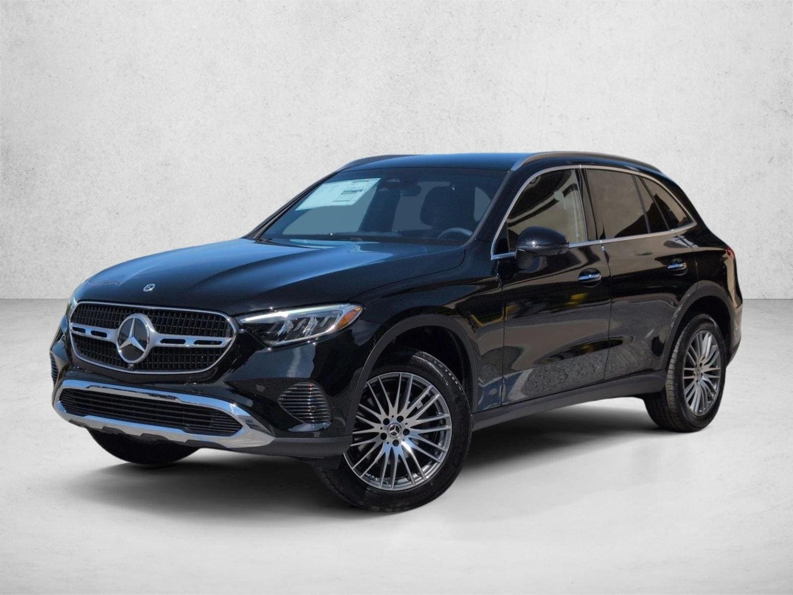 2026 Mercedes-Benz GLC Base — photo 1 of 18