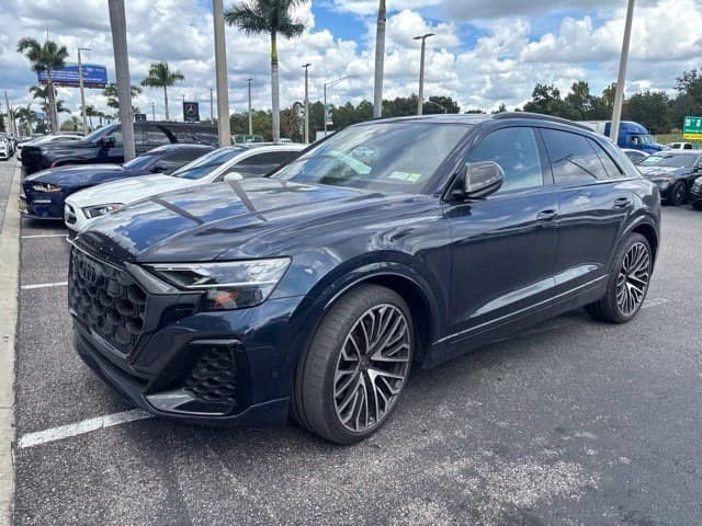 2024 Audi SQ8 Base — photo 1 of 17