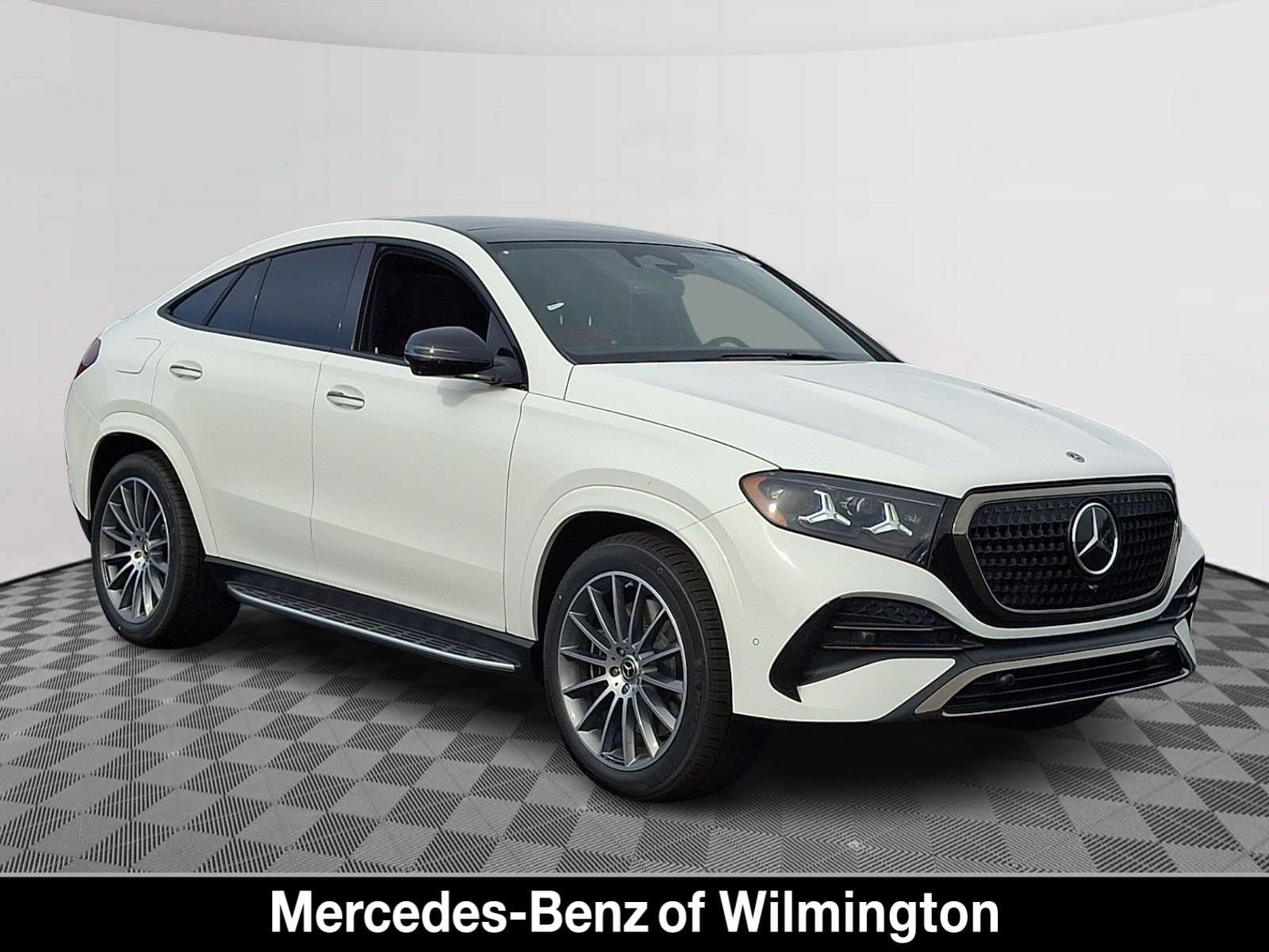 2027 Mercedes-Benz GLE Base — photo 1 of 21