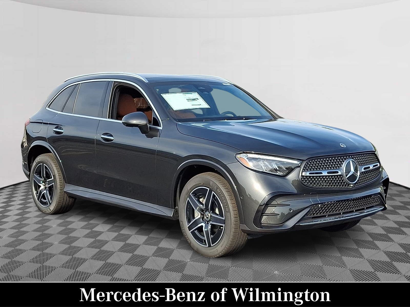 2027 Mercedes-Benz GLC Base — photo 1 of 21