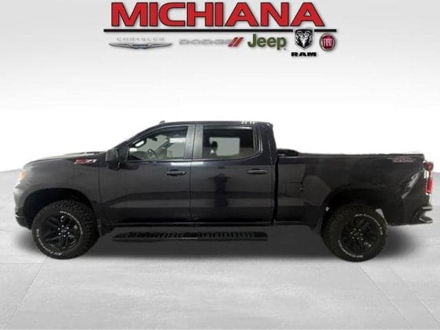 2024 Chevrolet Silverado 1500 Custom Trail Boss — photo 1 of 27