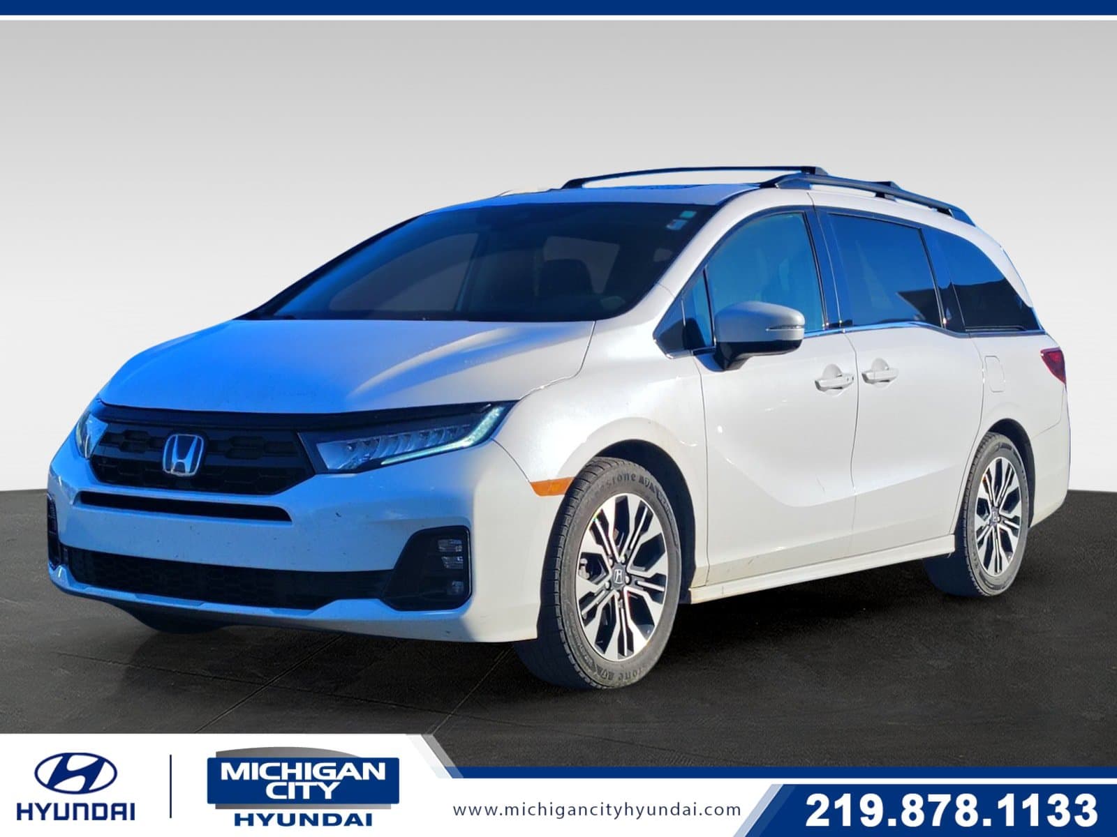 2025 Honda Odyssey Elite — photo 1 of 39