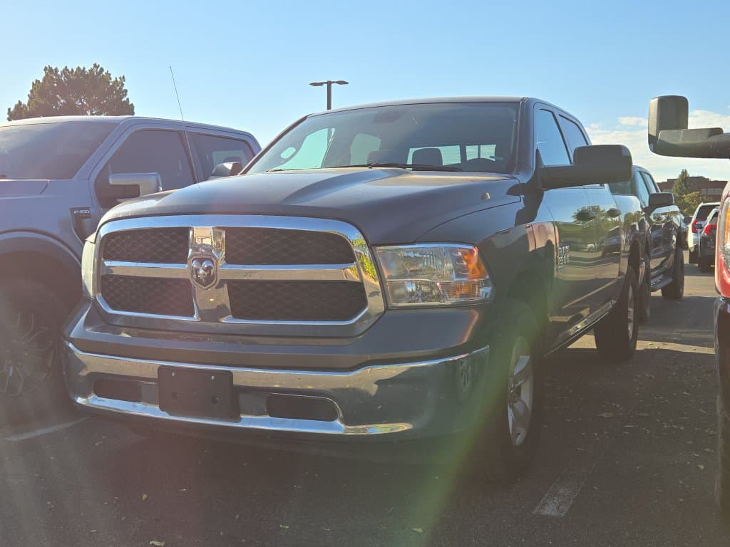 2023 RAM 1500 Classic SLT — photo 1 of 10