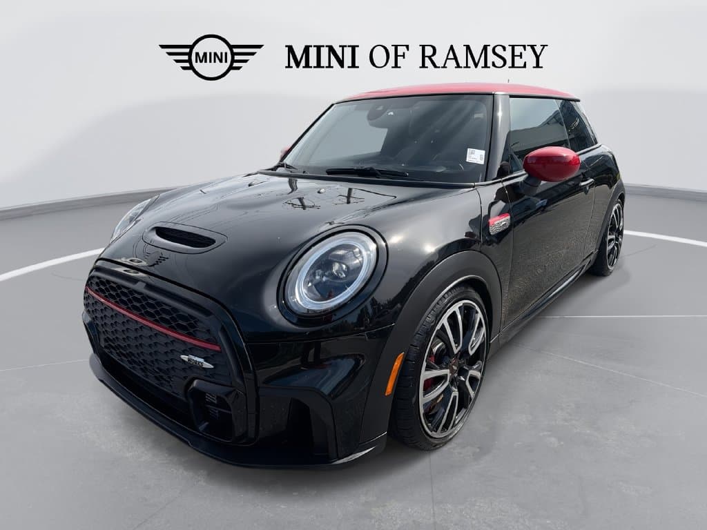 2022 Mini Hardtop 2 Door John Cooper Works — photo 1 of 29