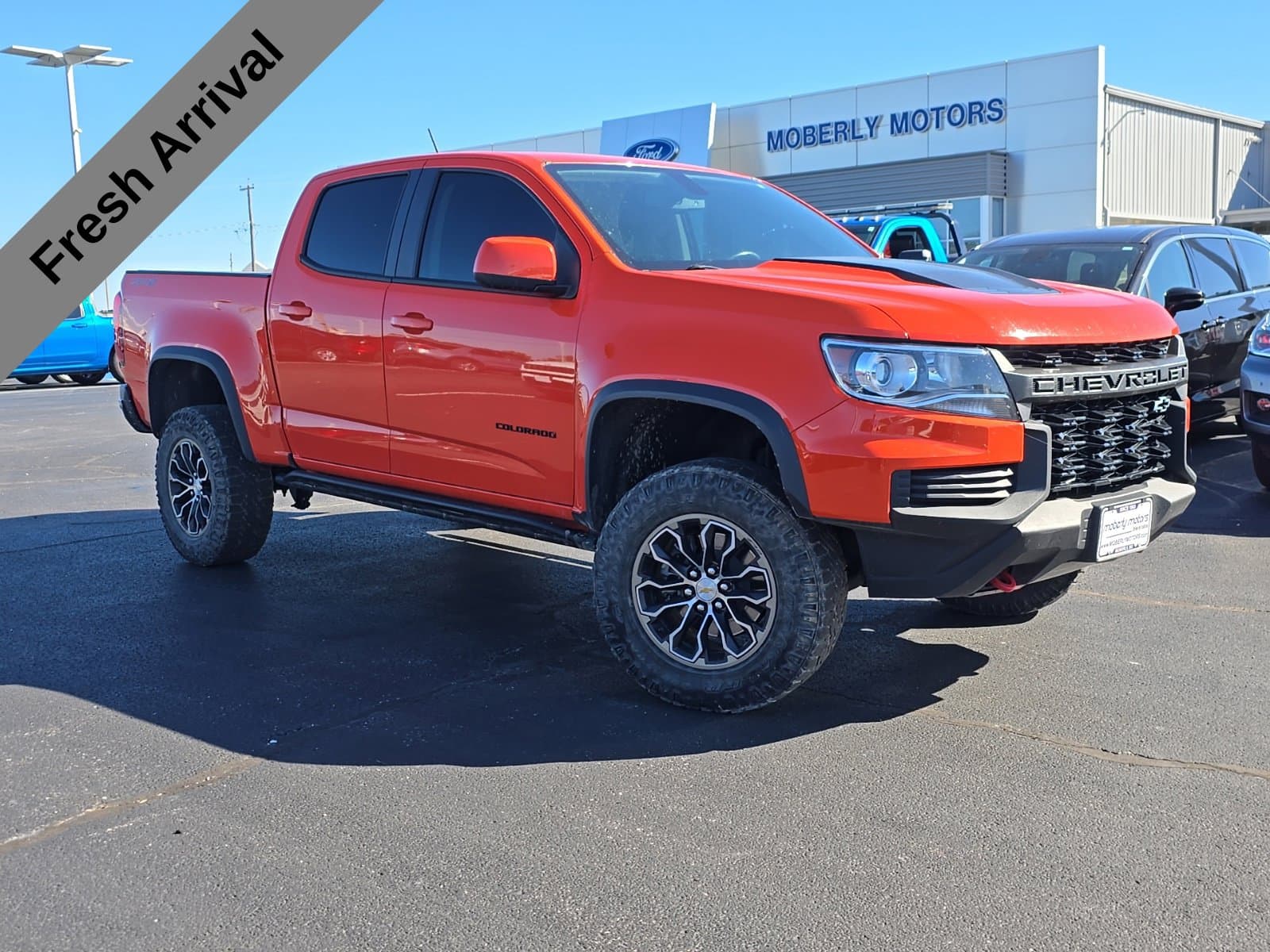2021 Chevrolet Colorado Base — photo 1 of 2