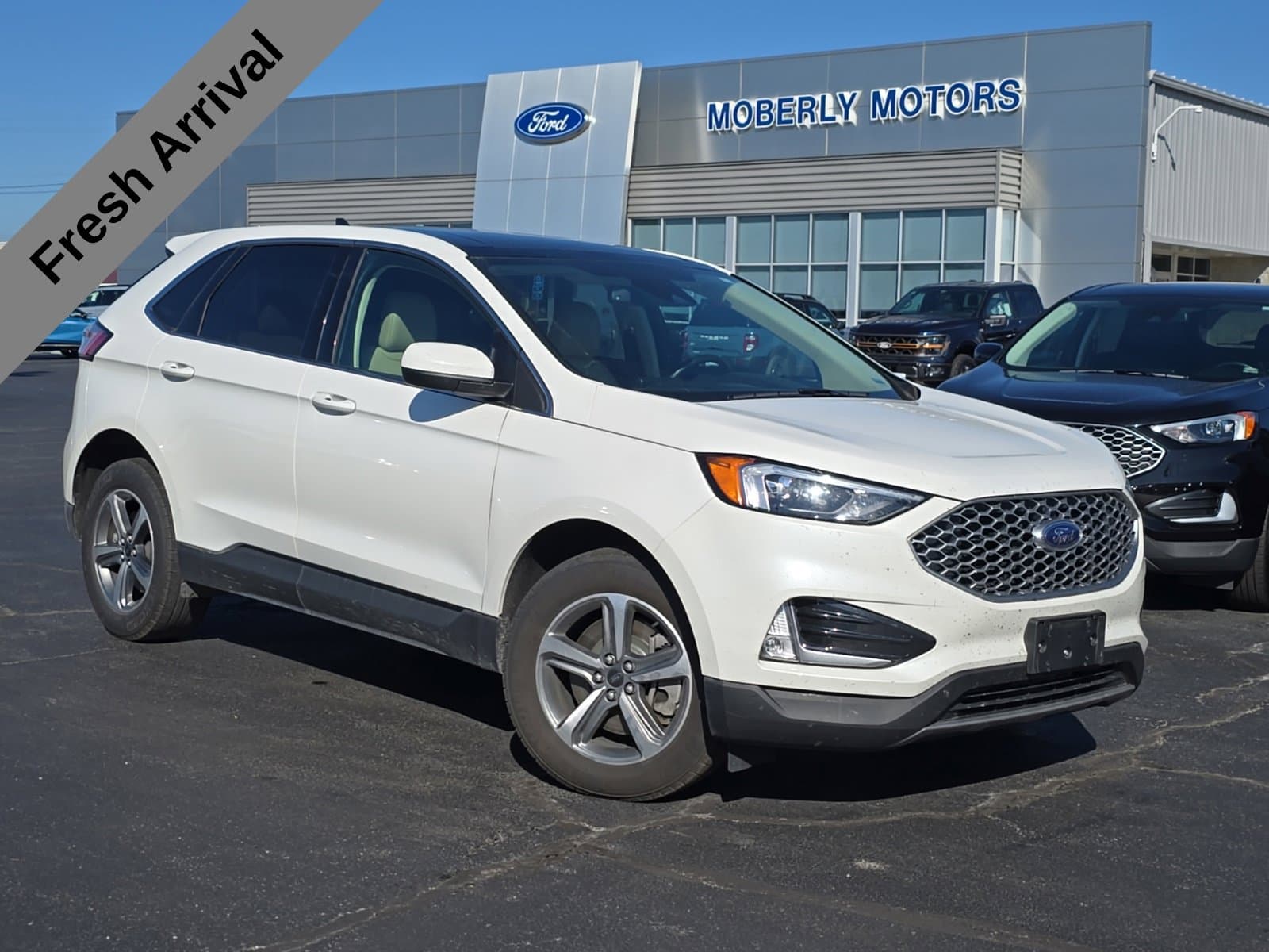 2024 Ford Edge SEL — photo 1 of 2