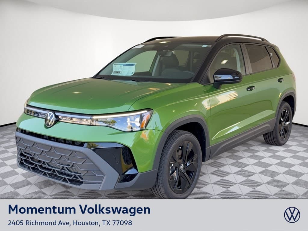 2027 Volkswagen Taos Base — photo 1 of 32
