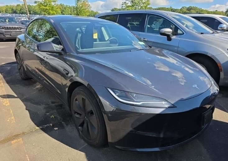 2024 Tesla Model 3 Base — photo 1 of 6