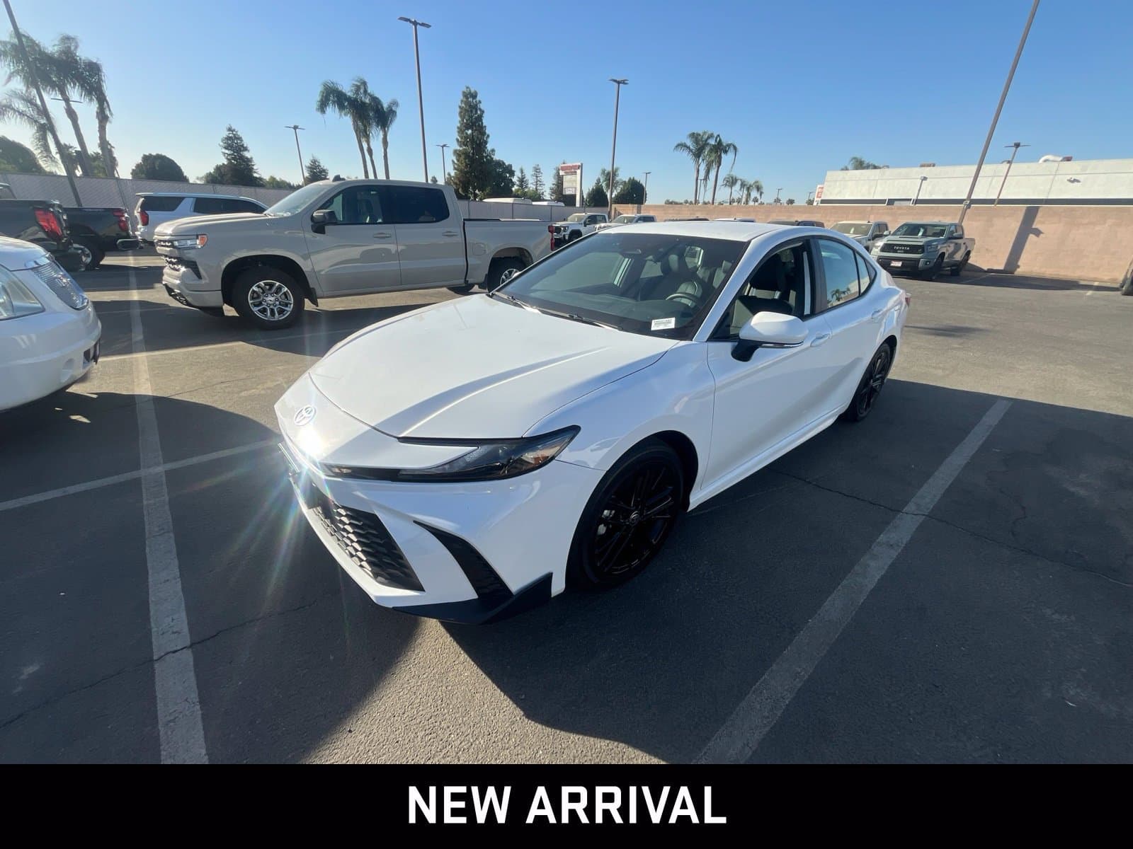 2026 Toyota Camry LE — photo 1 of 6