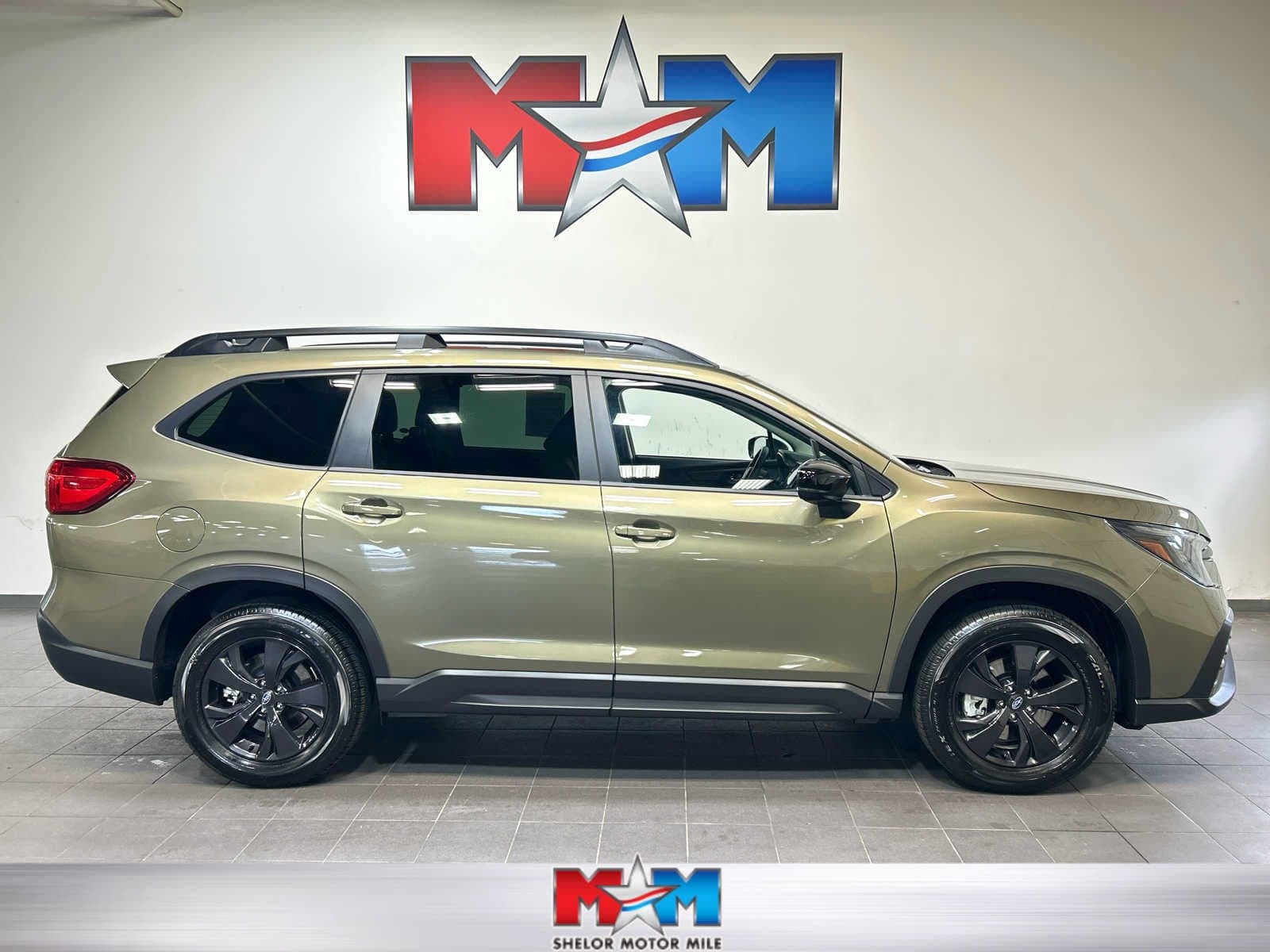2026 Subaru Ascent Premium — photo 1 of 11