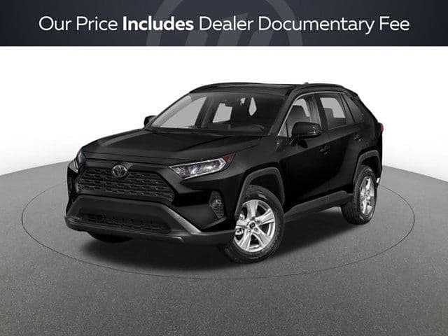 2020 Toyota RAV4 XLE — photo 1 of 3
