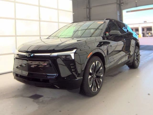 2024 Chevrolet Blazer EV Base — photo 1 of 14