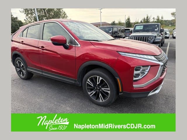 2024 Mitsubishi Eclipse Cross Base — photo 1 of 28