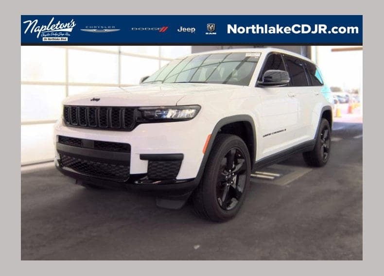 2023 Jeep Grand Cherokee L Altitude — photo 1 of 28