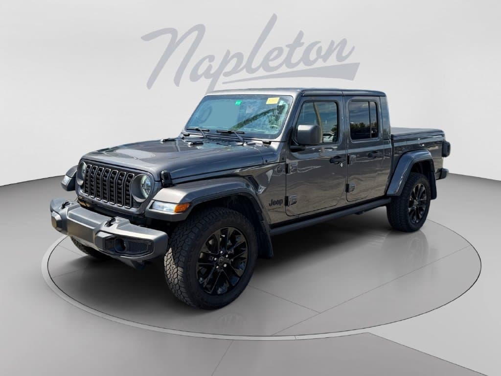 2024 Jeep Gladiator Sport — photo 1 of 35