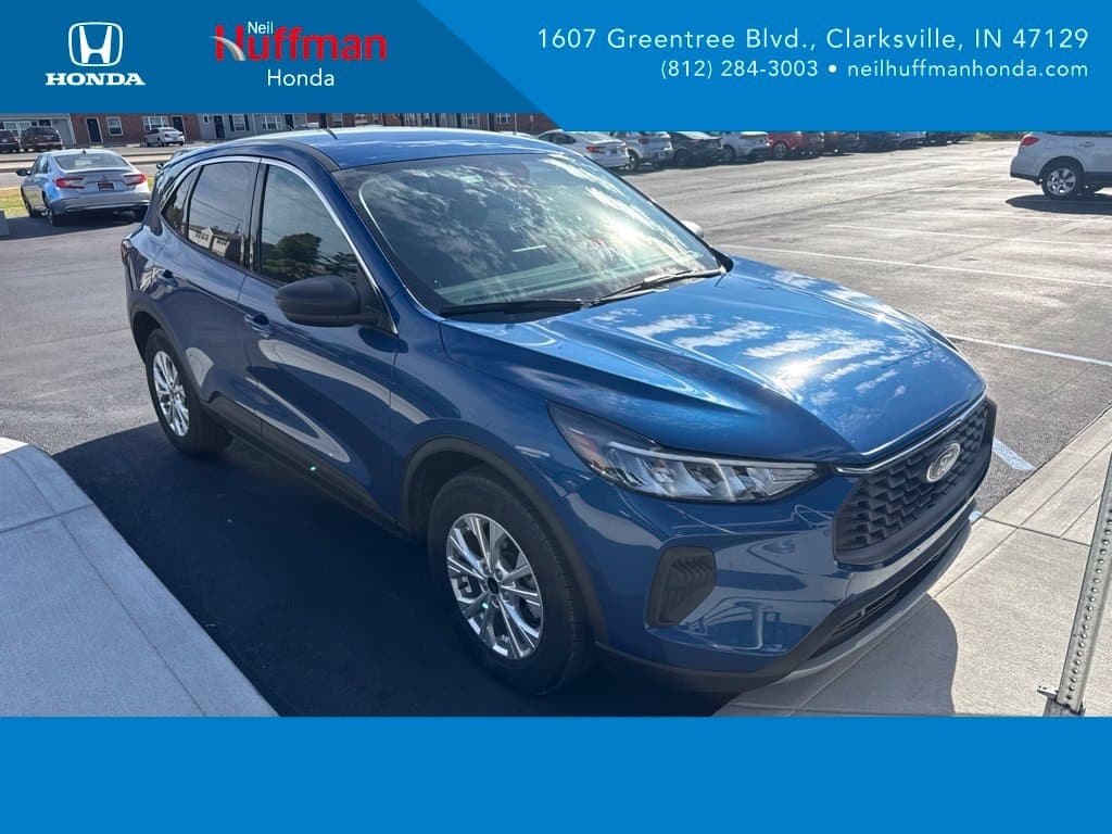 2023 Ford Escape Active — photo 1 of 10