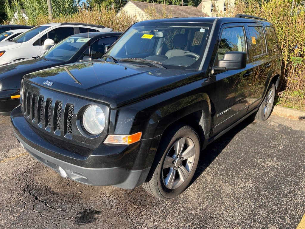 2014 Jeep Patriot Latitude — photo 1 of 10