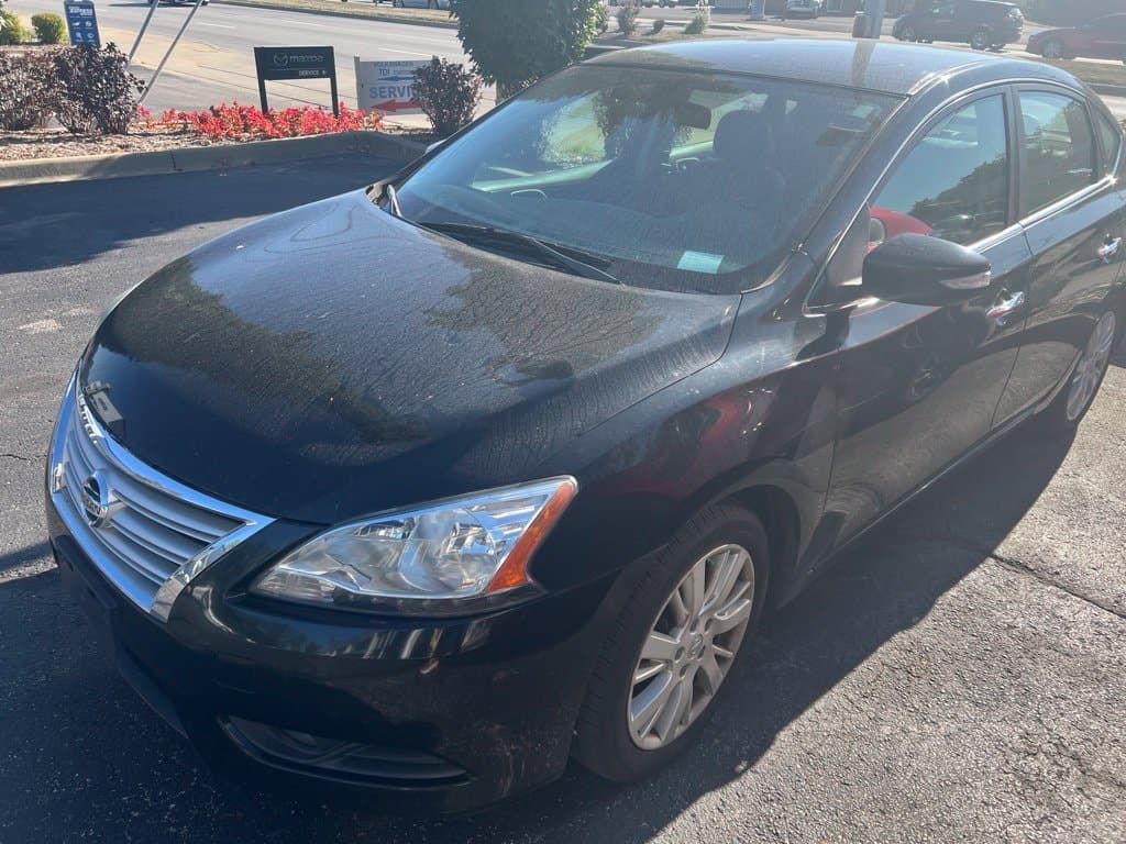 2013 Nissan Sentra SL — photo 1 of 10
