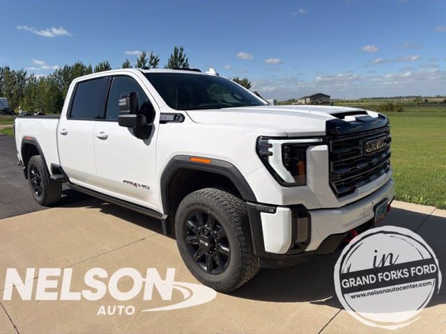 2024 GMC Sierra 2500HD AT4 — photo 1 of 16