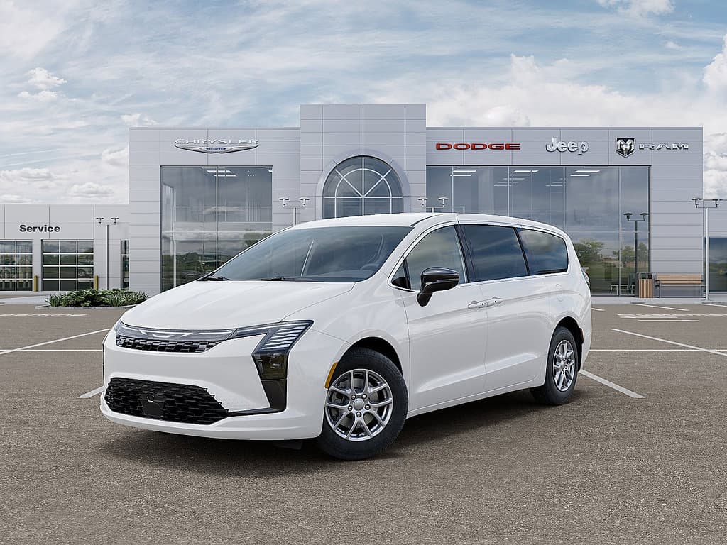 2027 Chrysler Pacifica Select — photo 1 of 57