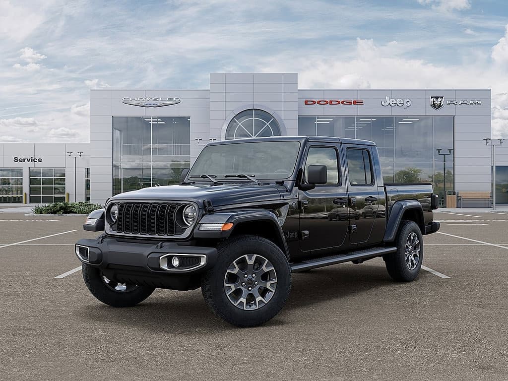 2026 Jeep Gladiator Sahara — photo 1 of 61