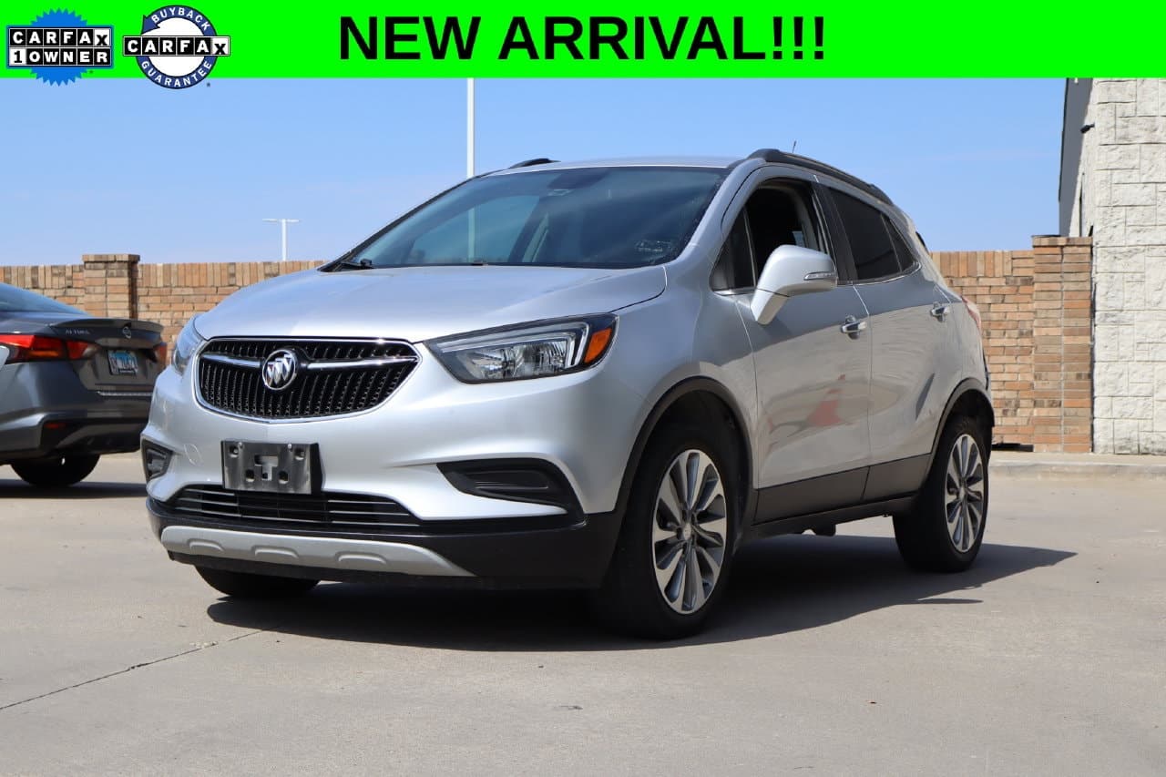2019 Buick Encore Base — photo 1 of 28