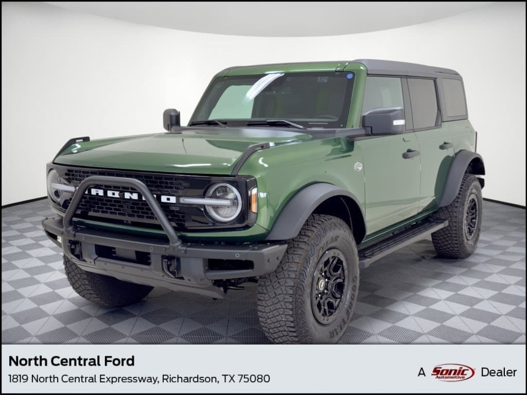 2022 Ford Bronco Wildtrak — photo 1 of 32