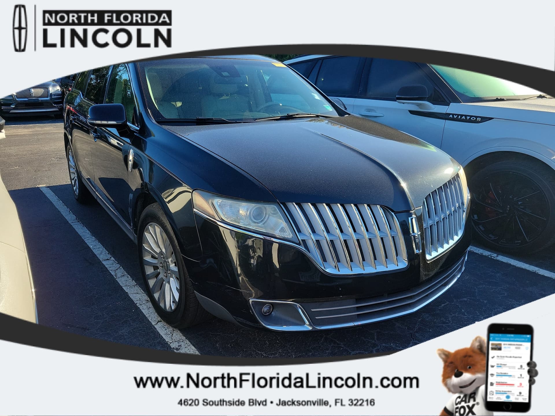 2012 Lincoln MKT Base — photo 1 of 4