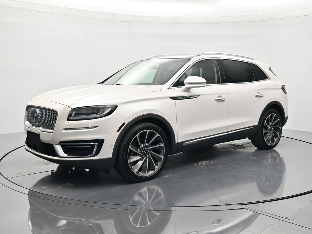 2019 Lincoln Nautilus Reserve — photo 1 of 51