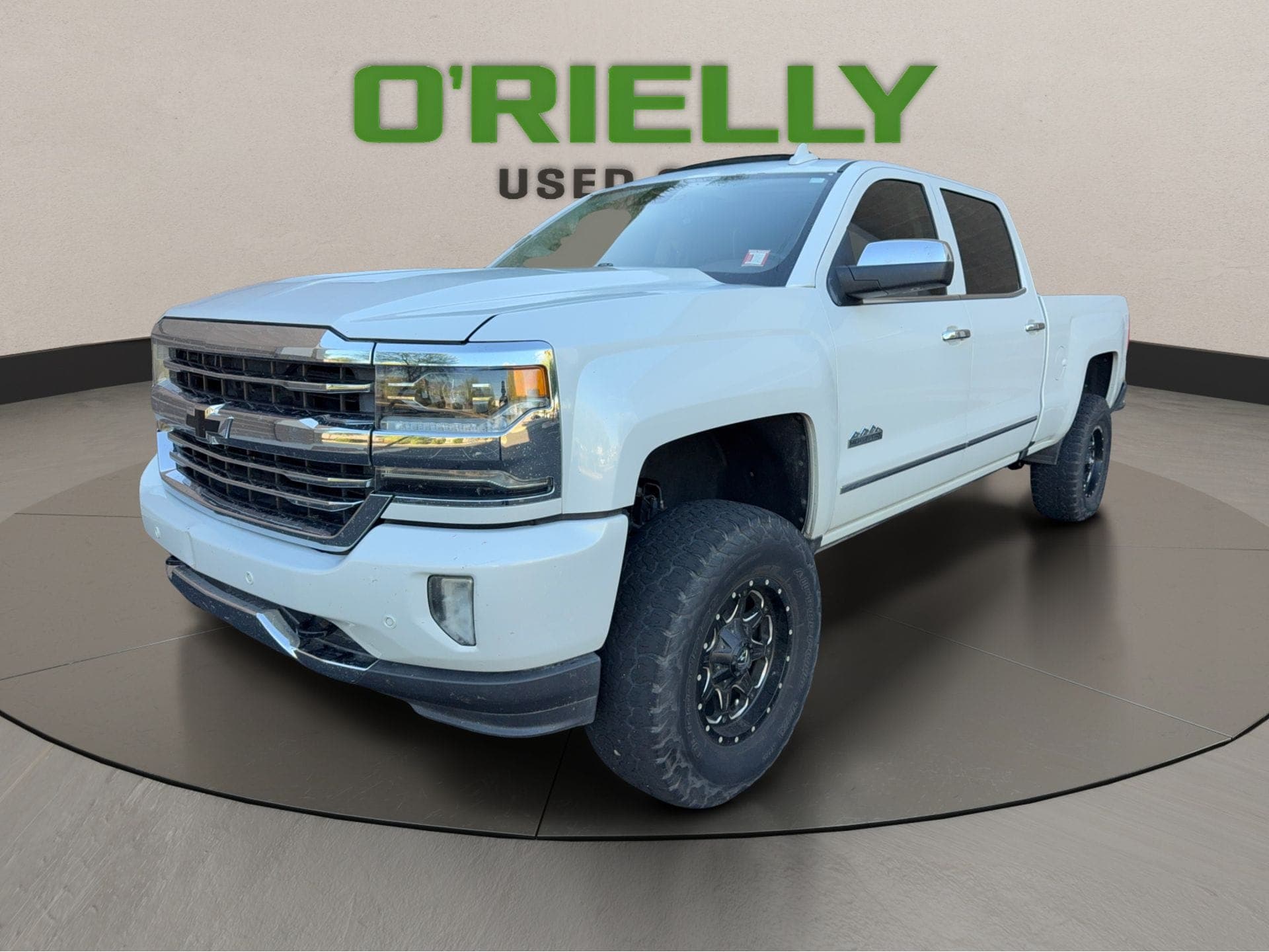 2018 Chevrolet Silverado 1500 High Country — photo 1 of 18