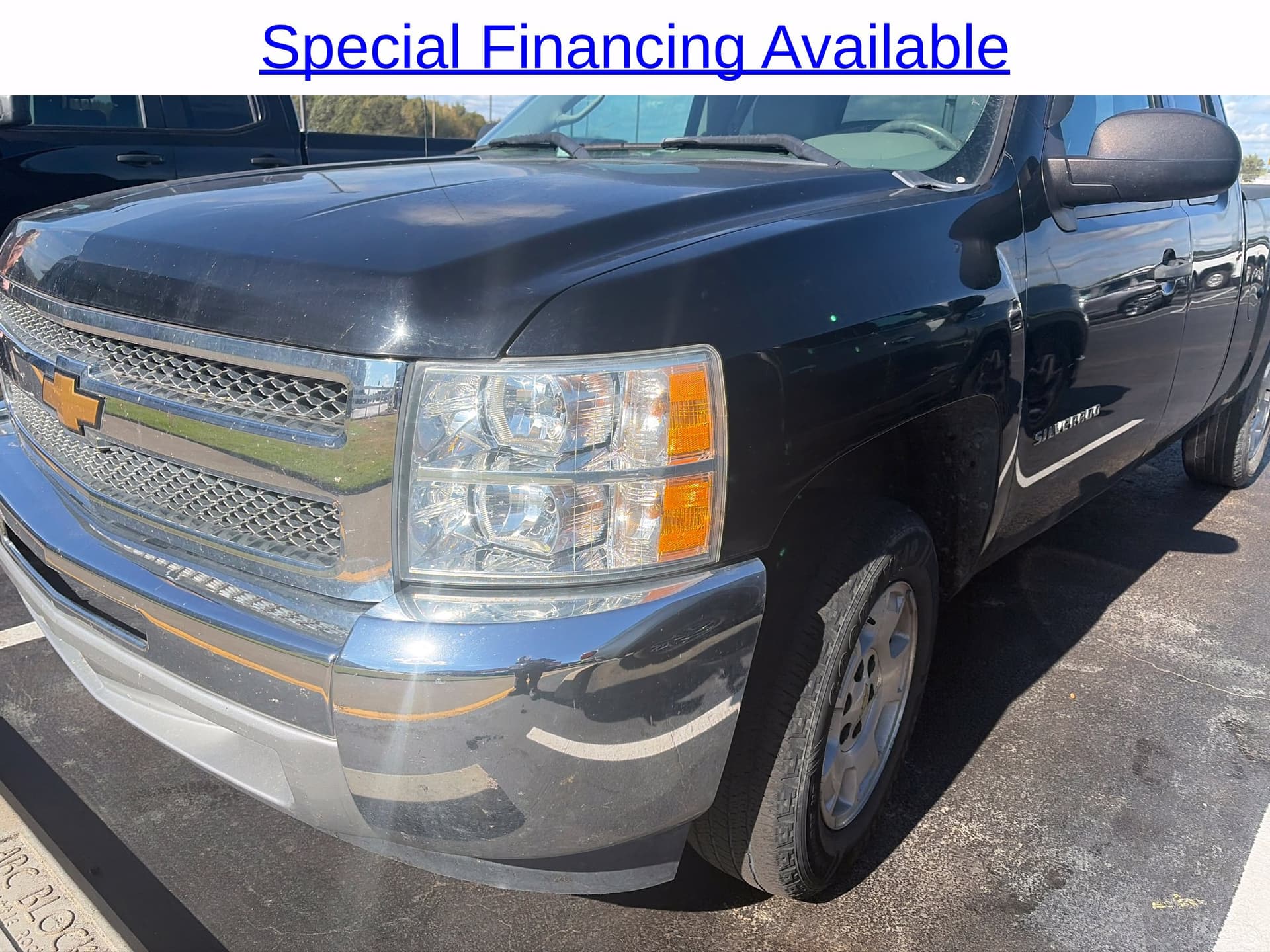 2012 Chevrolet Silverado 1500 LT — photo 1 of 12