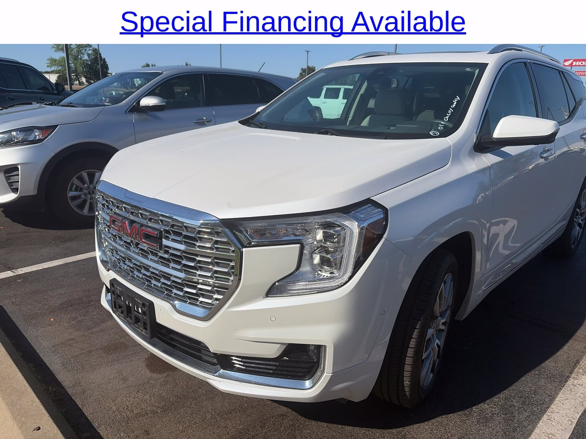 2024 GMC Terrain Denali — photo 1 of 29