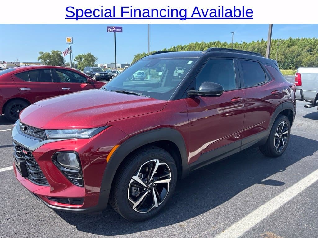 2023 Chevrolet Trailblazer RS — photo 1 of 12