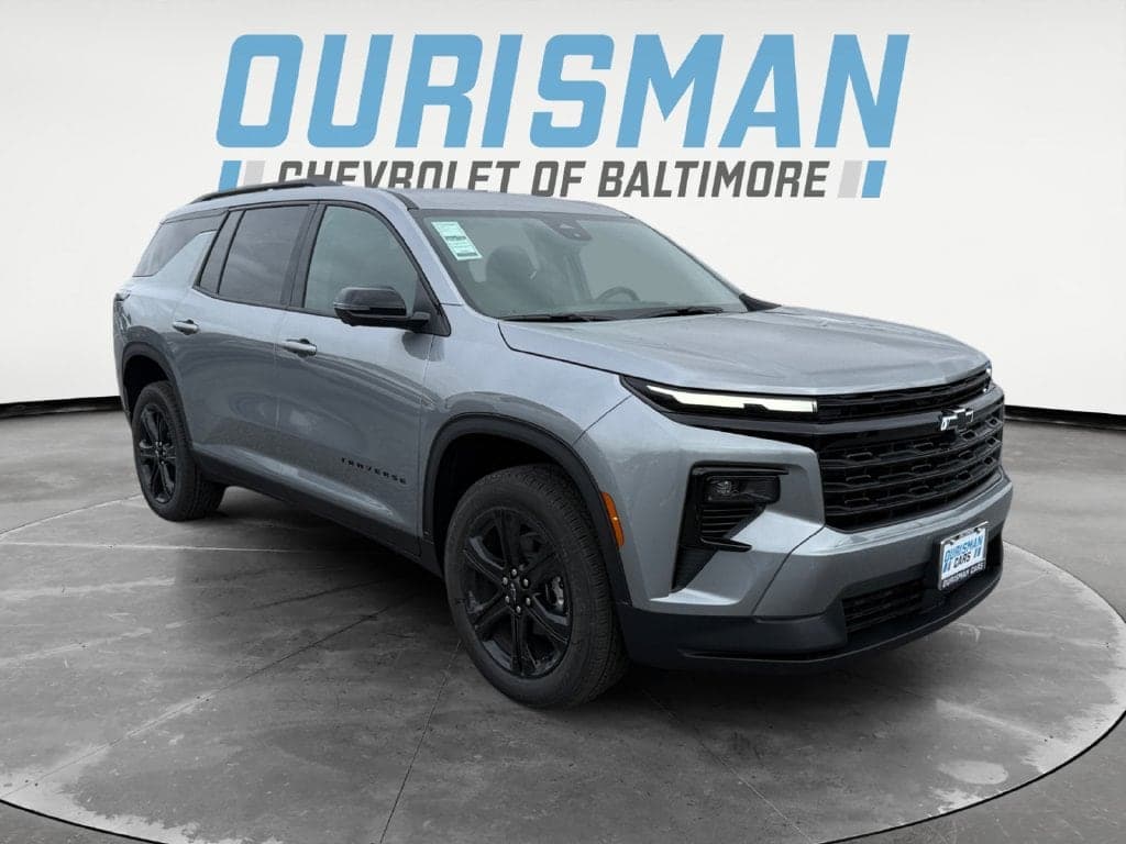 2027 Chevrolet Traverse FWD LT — photo 1 of 27