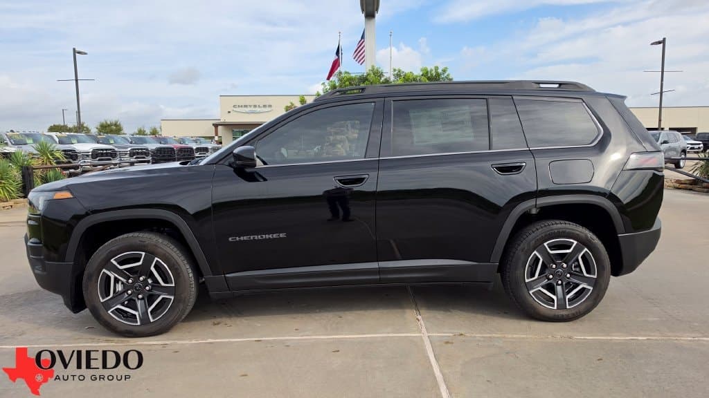 2026 Jeep Cherokee Limited — photo 1 of 34