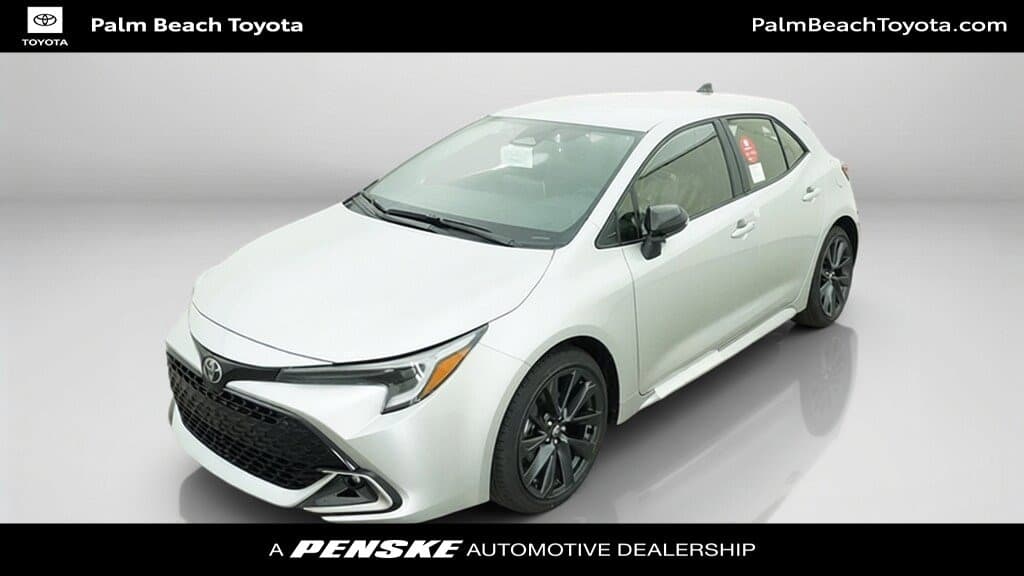 2027 Toyota Corolla Hatchback XSE — photo 1 of 38