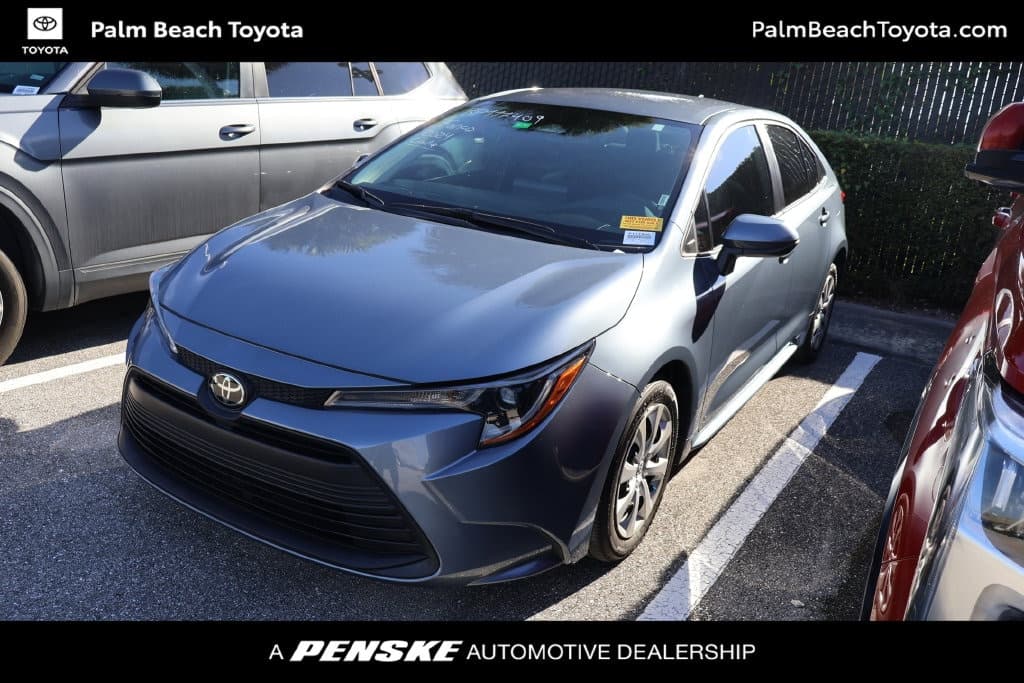 2024 Toyota Corolla LE — photo 1 of 7