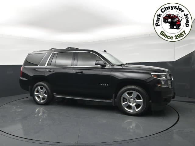 2016 Chevrolet Tahoe LT — photo 1 of 30