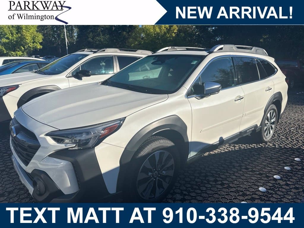 2023 Subaru Outback Touring — photo 1 of 2