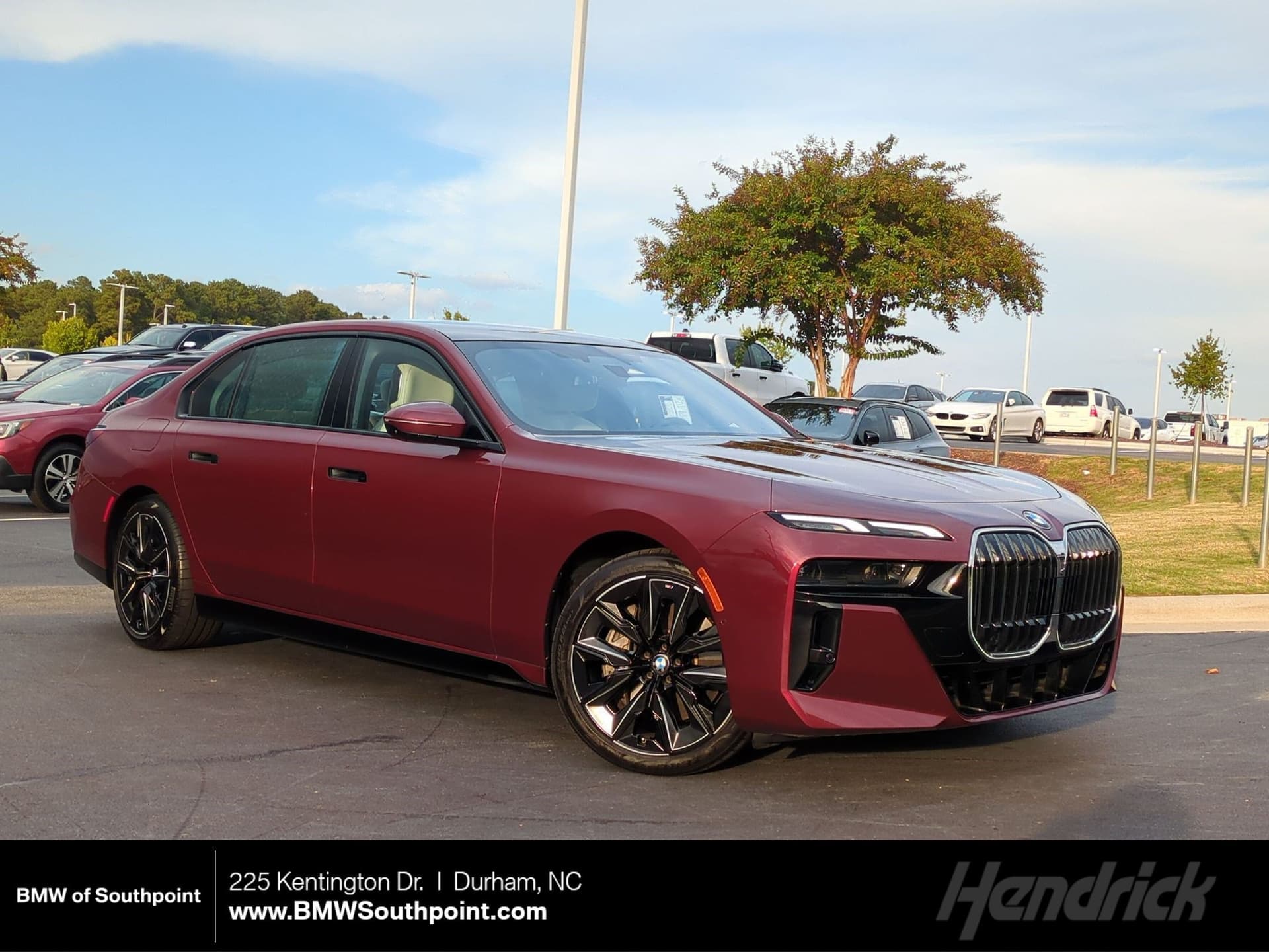 2023 BMW 7 Series 760i xDrive — photo 1 of 34